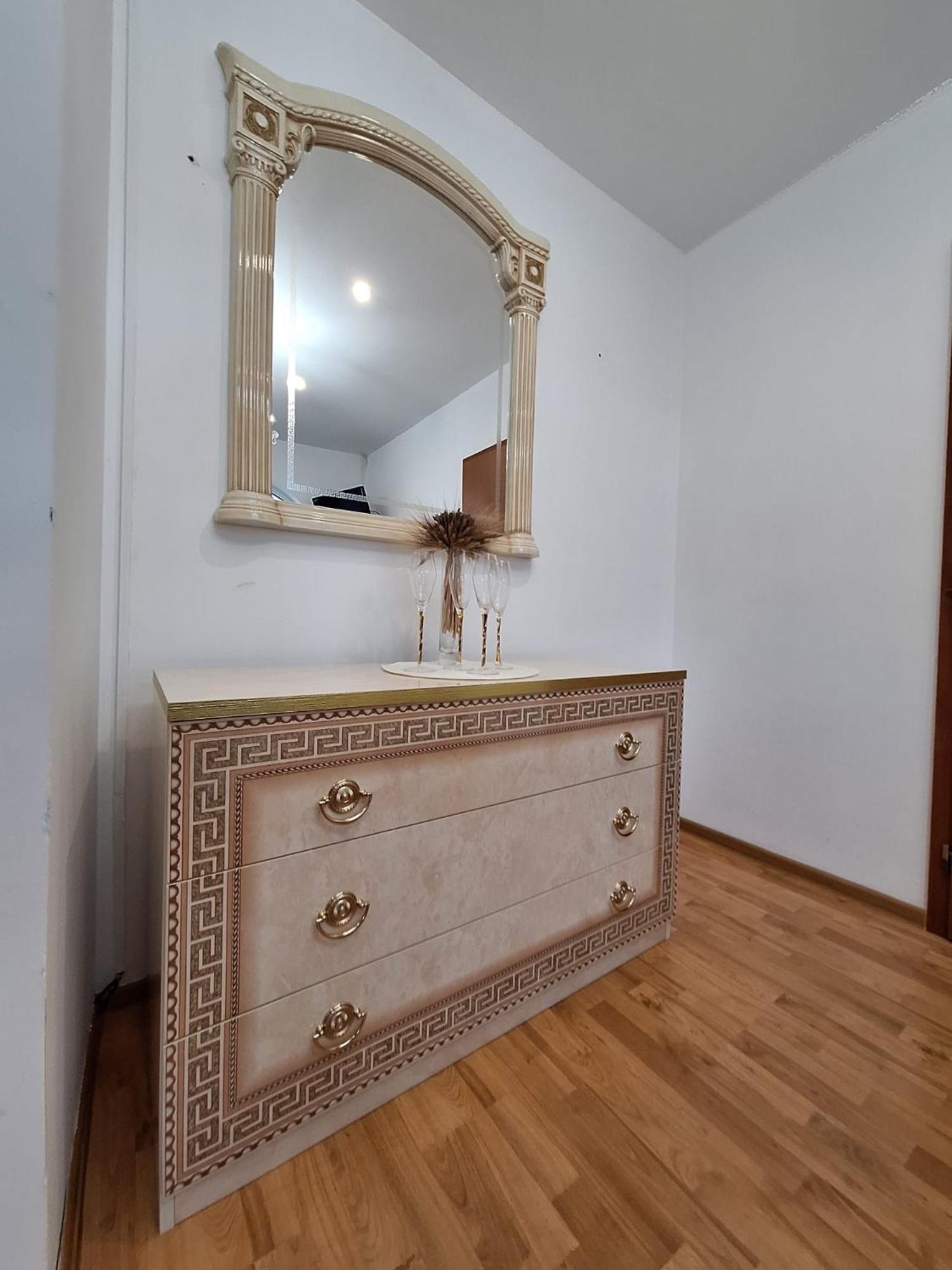 Meduza Wellness Spa S Ubytovanim Hlohovec Buitenkant foto